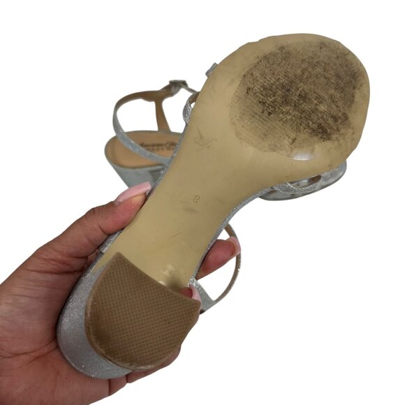 Badgley Mischka Silver Glitter Block Heel Dress Sandals Womens SZ 8 Ankle Strap - Picture 7 of 16